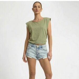 One Teaspoon Bandits distressed denim shorts size 30